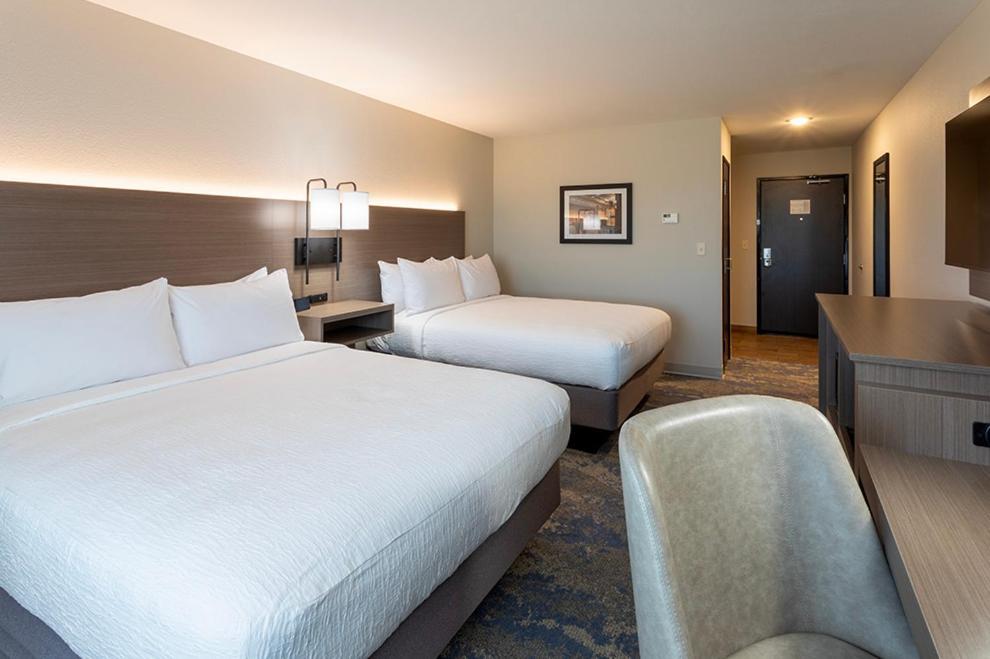 Grandstay Hotel & Suites Johnston-Des Moines, Ia 外观 照片